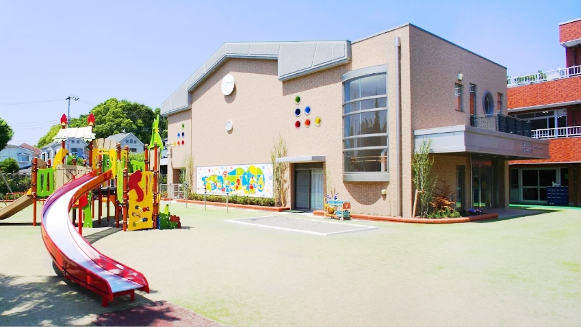 認定こども園フェリシア幼稚園<br />
フェリシアこども短期大学附属